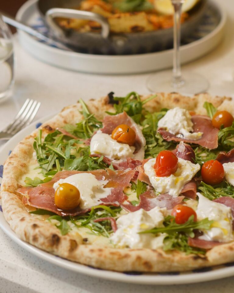 Rabelo Rooftop Restaurant Italian Pizza Pasta Cocktail