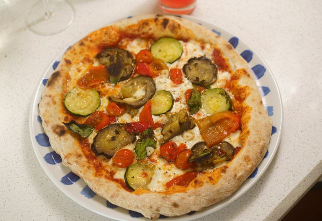 Rabelo Rooftop Restaurant Italian and Pizza in Porto Gaia