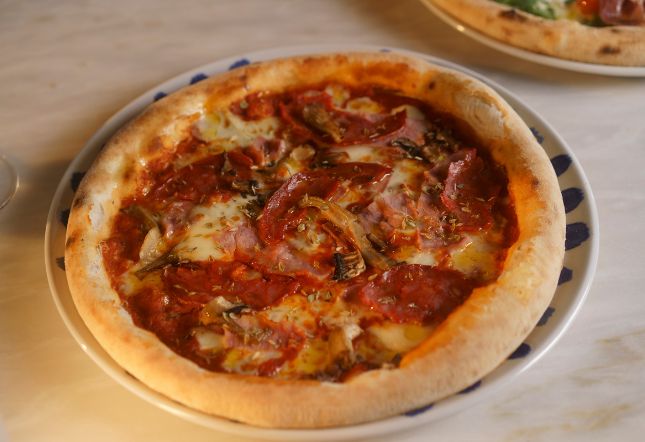 Rabelo Rooftop Restaurant Italian and Pizza in Porto Gaia