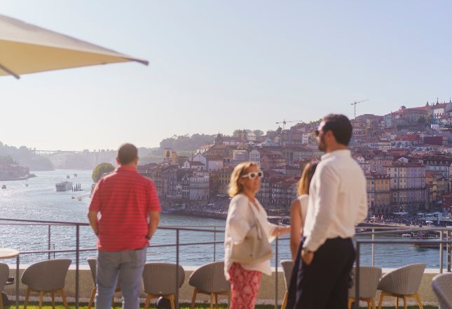 Rabelo Rooftop Restaurant Perfect place for Events in Porto Gaia