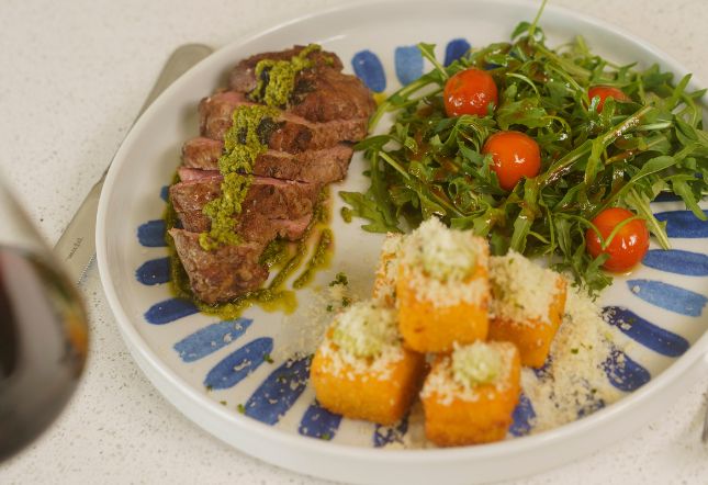 Rabelo Rooftop Restaurant in Porto Gaia Main Dishes