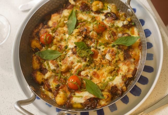 Rabelo Rooftop Restaurant in Porto Gaia Main Dishes
