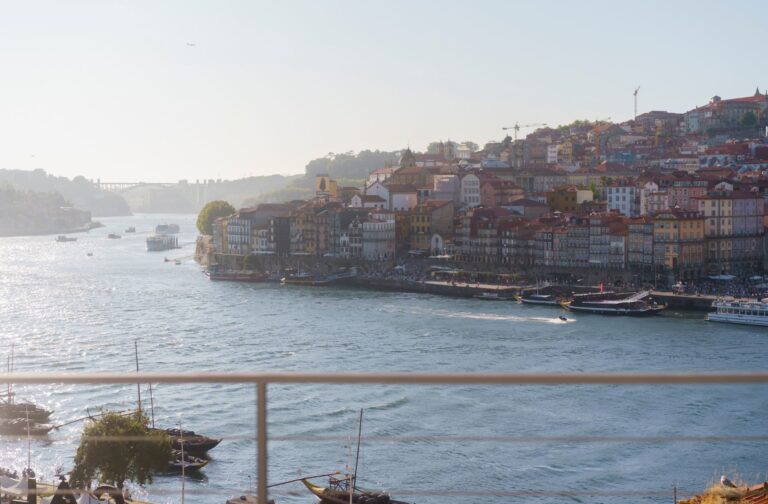 Rabelo Rooftop Restaurante Douro RiverRabelo Rooftop Restaurante Douro River in Porto Gaia